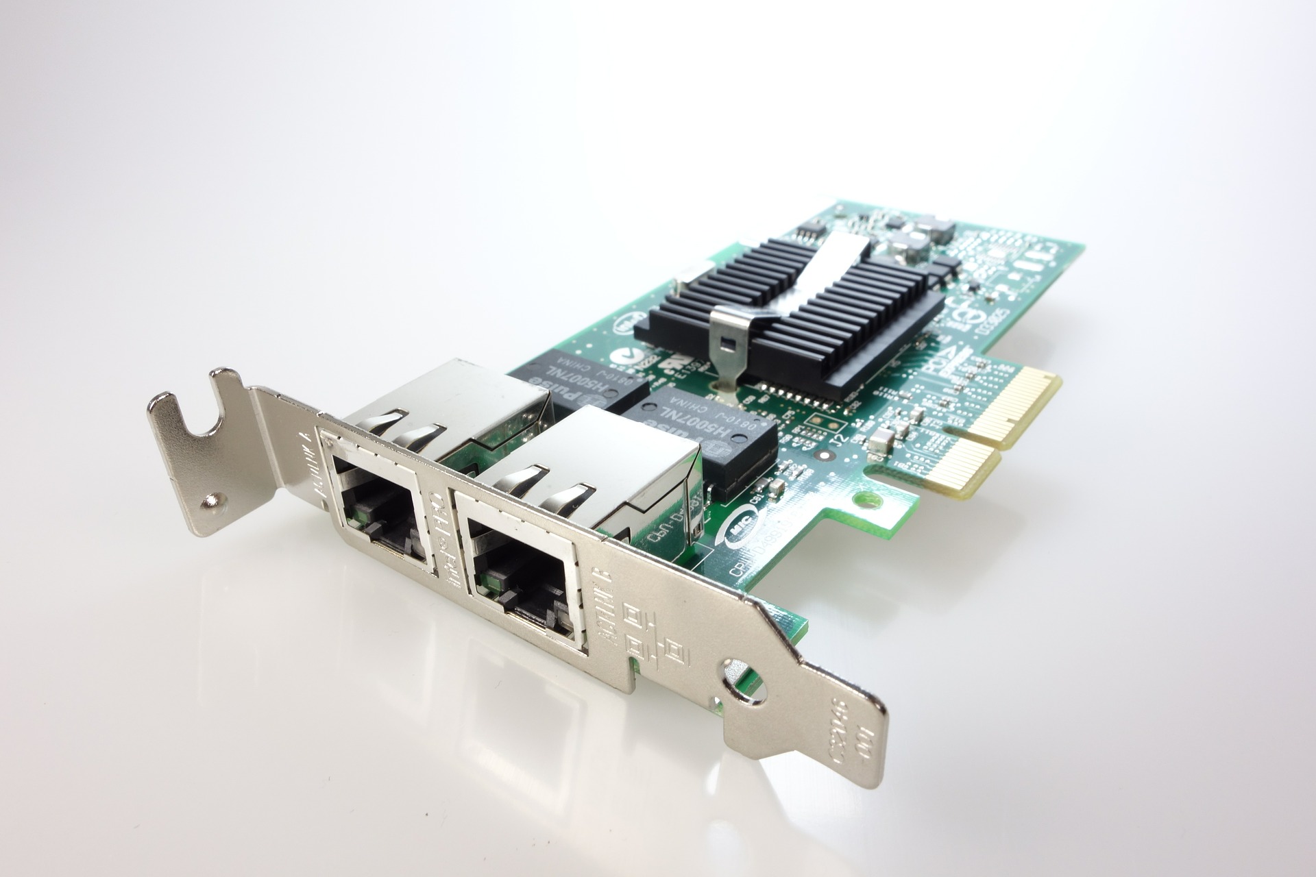 network-card-568043_1920